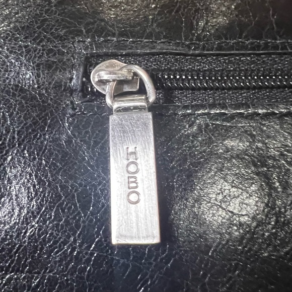 HOBO International Ruffle Envelope Black Leather Clutch Purse Good Condition - Picture 4 of 11